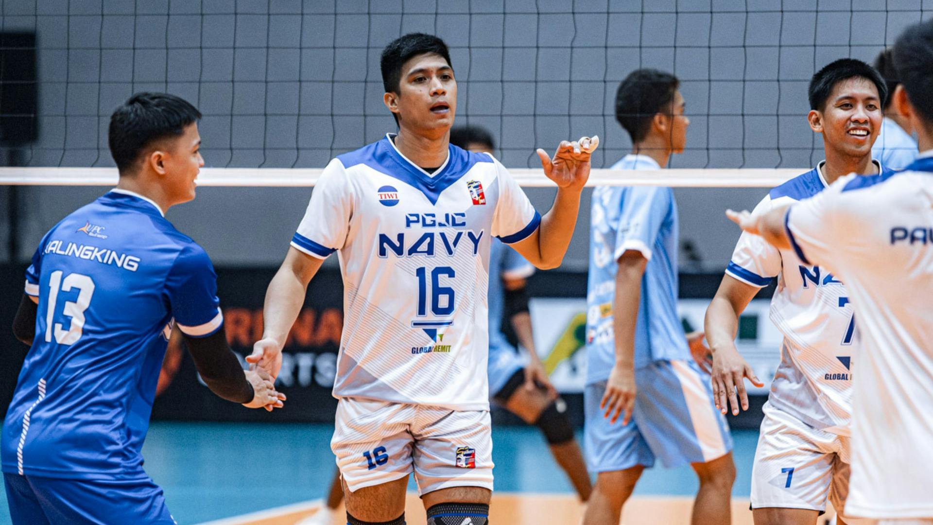 Dolor shines as Sealions avoid winless Spiker